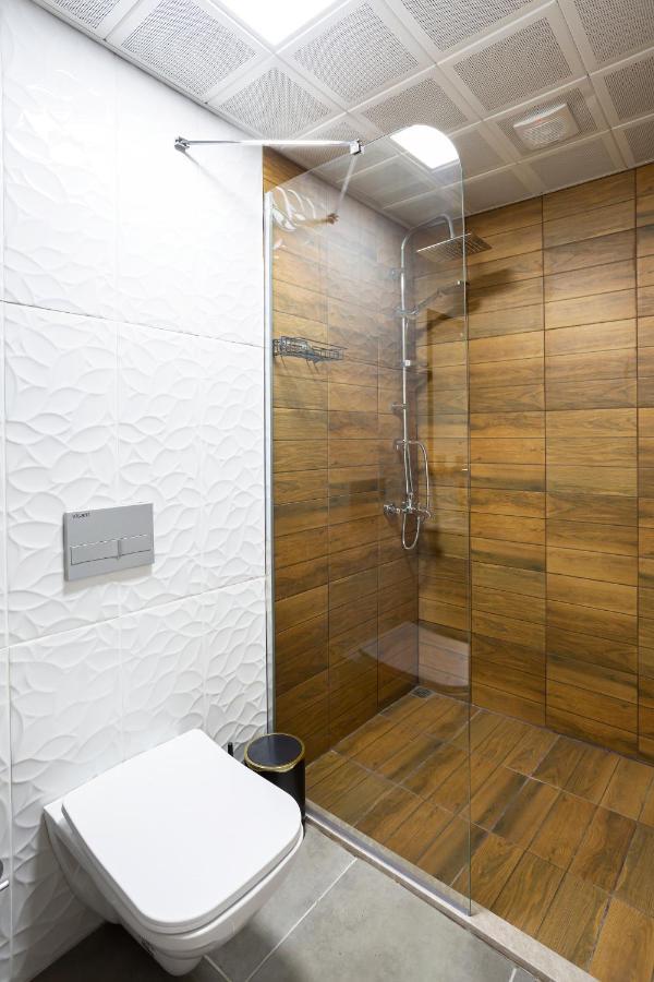 8 Rooms House Balcova Exterior photo